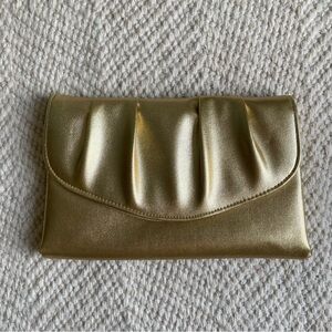Gold Clutch-perfect for a wedding!
